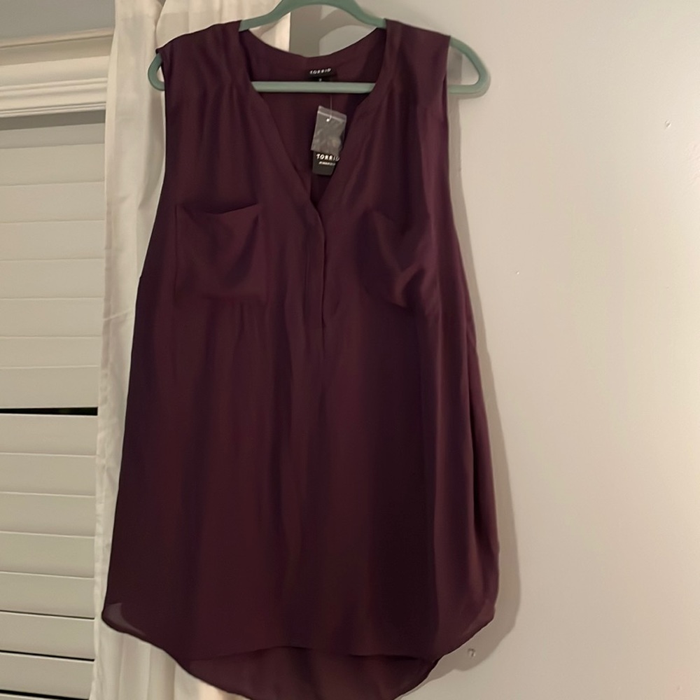 Torrid sheer tank. Size 3 (22/24). Eggplant purple.